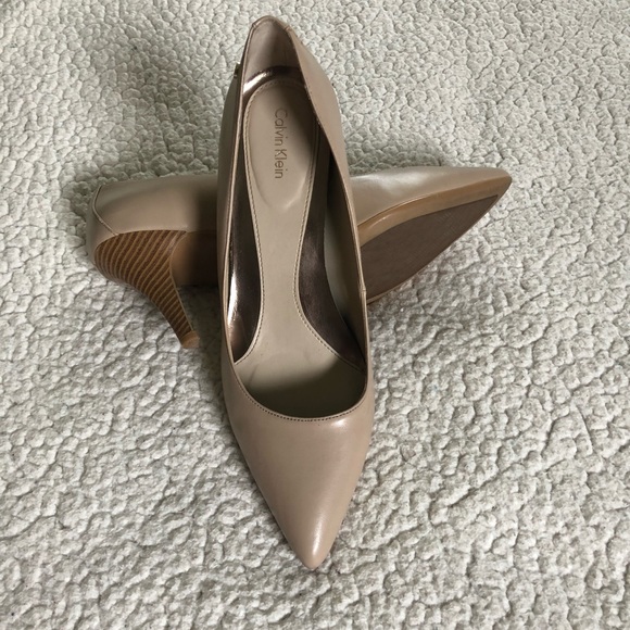Calvin Klein Nude Pumps - Picture 2 of 4